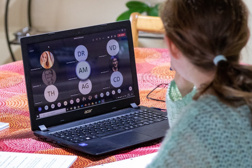 3 moyens efficaces de surveiller les employés à distance