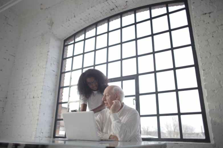 Utiliser un logiciel de gestion d'actifs