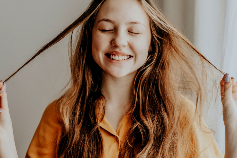 Le collagène et ses effets sur la couleur des cheveux et le grisonnement