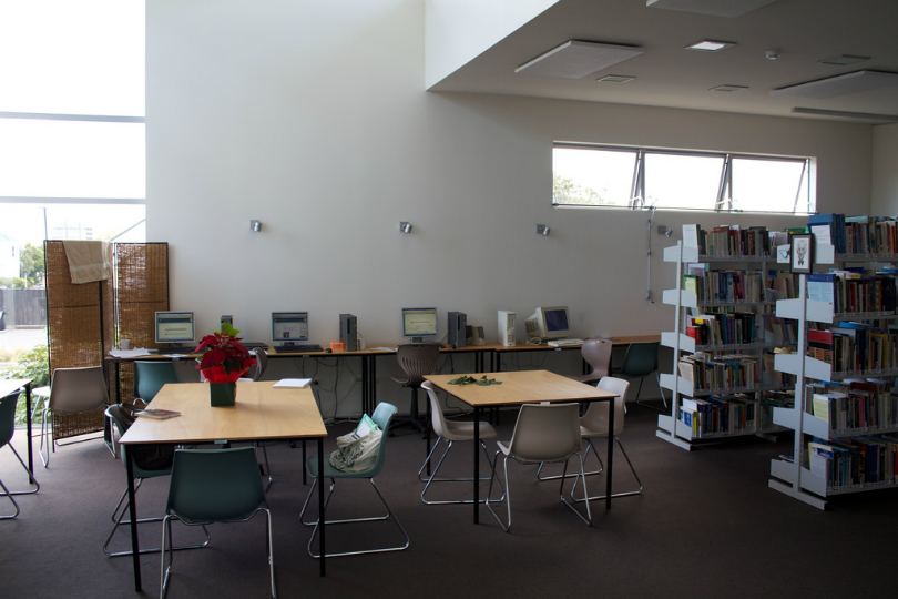 Conseils pour rendre l’éclairage de votre bureau plus économe en énergie