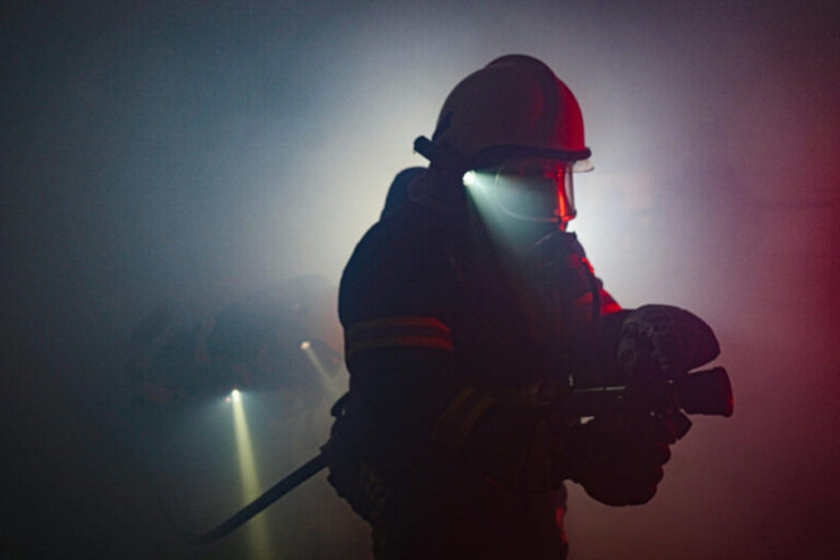 La rapidité avec laquelle les agents de surveillance des incendies atténuent les risques et sauvent des vies