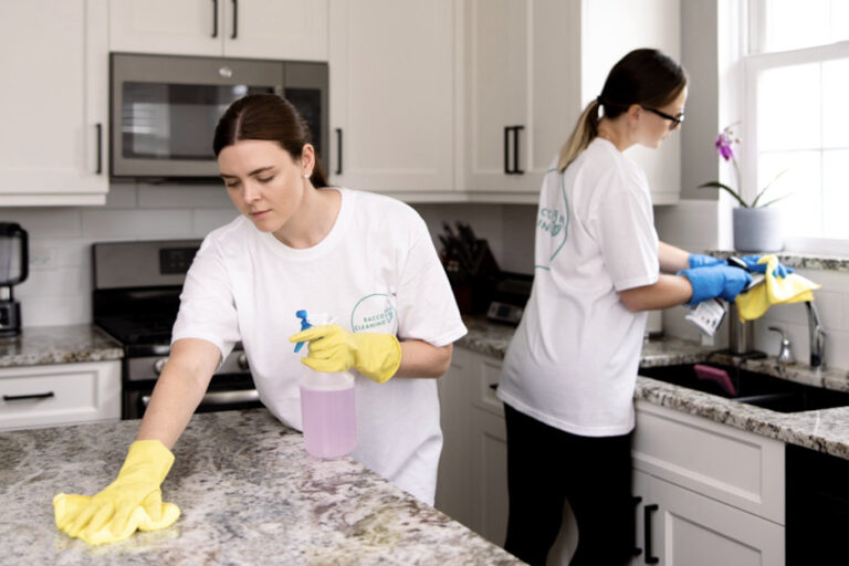 Combien de temps dure un nettoyage en profondeur d’une cuisine ?