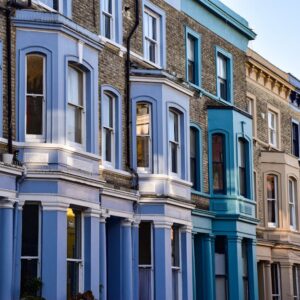 Quelles commodités du quartier rendent les maisons en rangée à Bangalore attrayantes pour les acheteurs de maison ?