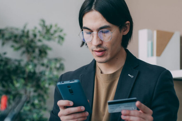 Que vérifier avant de passer à un premier compte d'épargne numérique