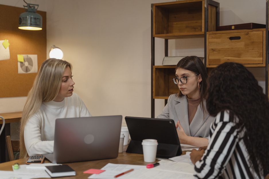Pourquoi les petites entreprises remplacent la gestion de projet basée sur des feuilles de calcul en 2026