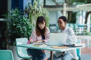 Ressources de soutien académique : guide de l'étudiant pour organiser le matériel de recherche