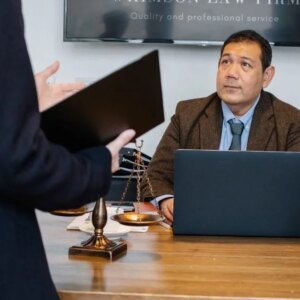 Chauniqua Young : Comment les poursuites judiciaires sur le lieu de travail révèlent les preuves détenues par les employeurs