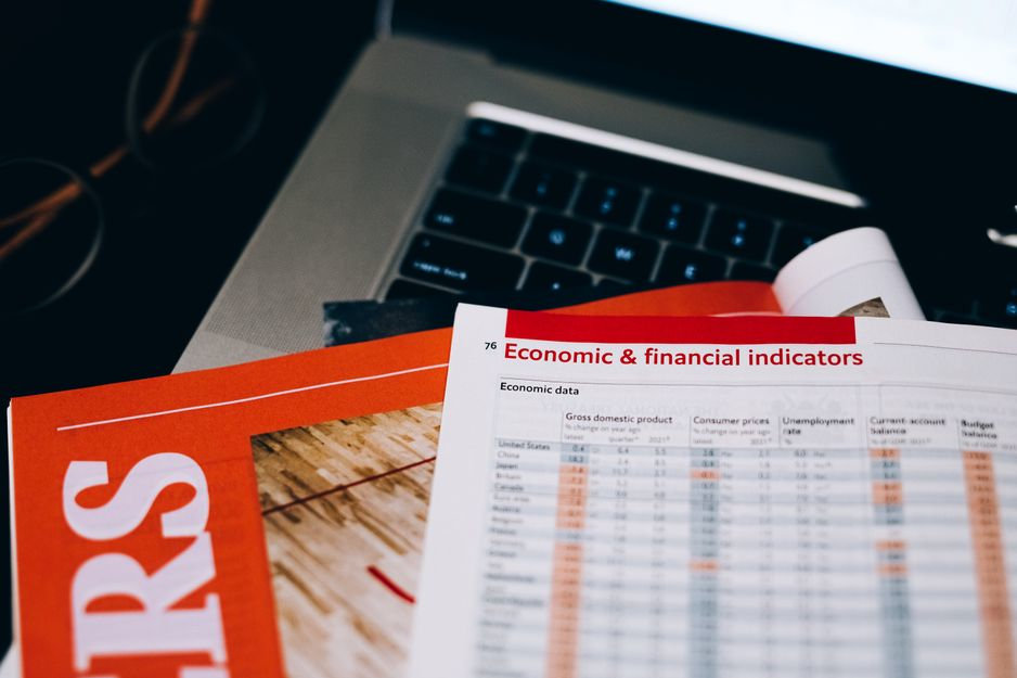 7 indicateurs économiques que chaque propriétaire de petite entreprise devrait surveiller